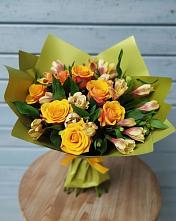 Букет цветов из:  Альстромерии и Розы #REPLACE_PRED# Гдове