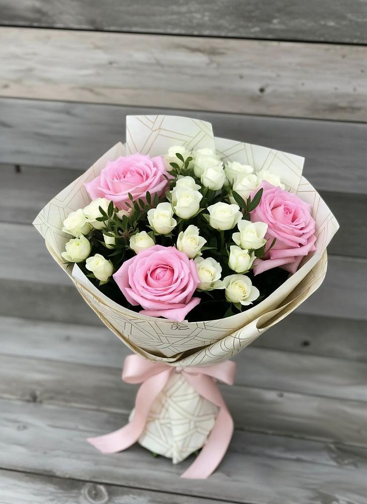Букет цветов из: Розы в Гдове