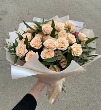 Букет Кремовые розы Латте в Гдове