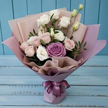 Букет цветов из:  Розы и Лизиантусы в Гдове