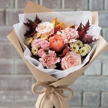 Букет цветов из:  Гвоздики, Хризантемы и Розы в Гдове