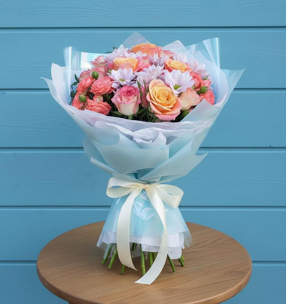 Букет цветов из: Хризантемы и Розы в Гдове