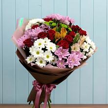 Букет цветов из:  Розы, Хризантемы и Альстромерии в Гдове