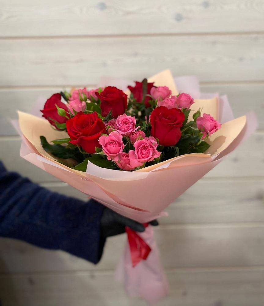 Букет цветов из: Розы в Гдове