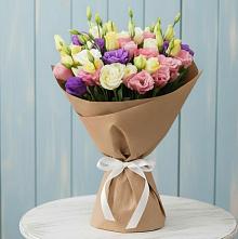 Букет цветов из:  Лизиантусы в Гдове