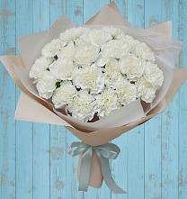 Букет цветов из:  Гвоздики в Гдове