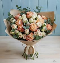 Букет цветов из:  Альстромерии и Розы в Гдове